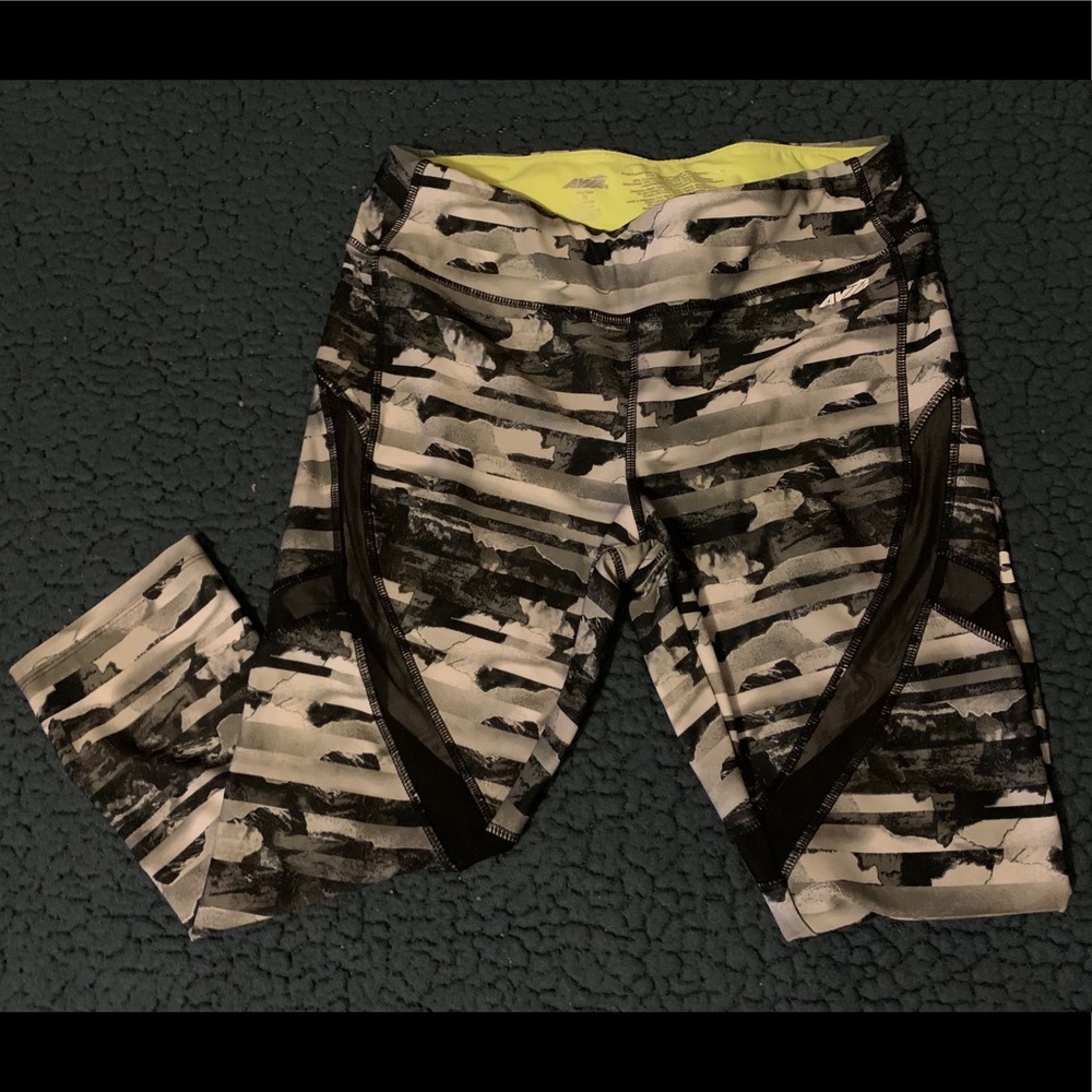 Avia M workout leggings